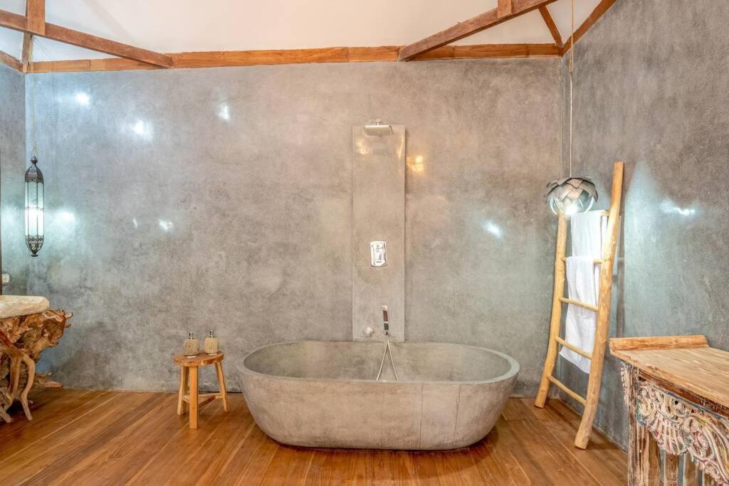 Secret River Villa - Luxury Villa 5 Bedrooms - Kerobokan - Canggu Eksteriør bilde